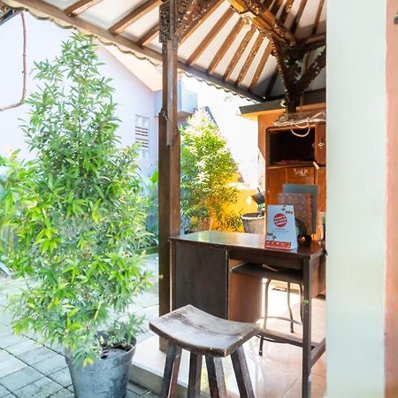 Oyo 3775 Ketut Inn Pesanggaran المظهر الخارجي الصورة